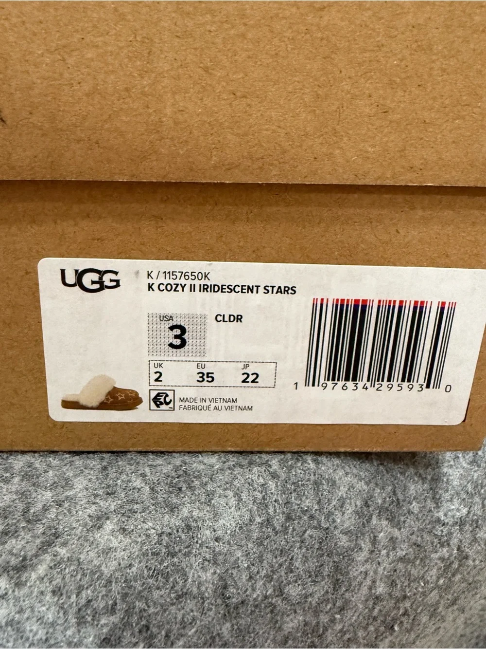 UGG Kids K Cozy II Iridescent Stars Slipper - Cream/Brown